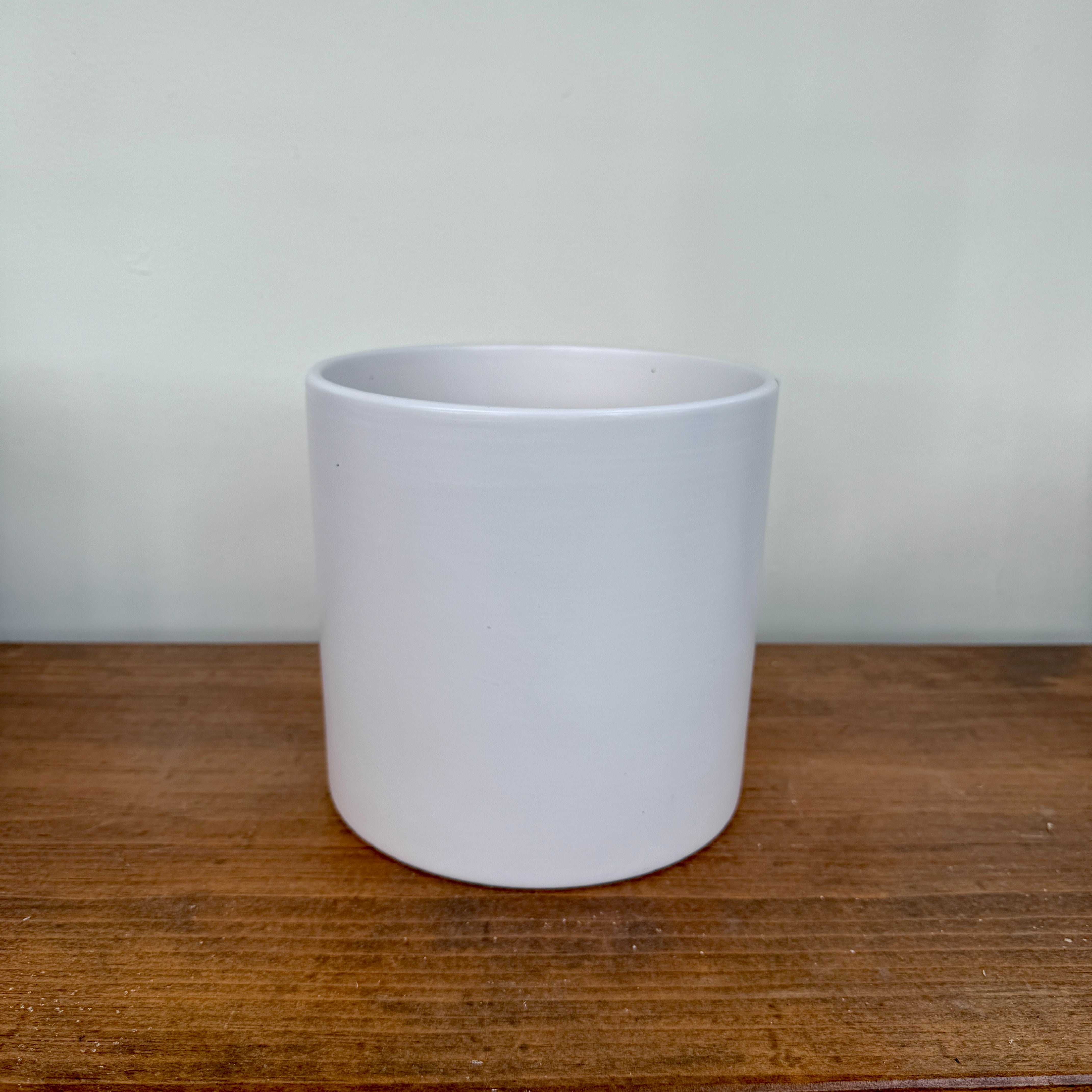 Cercle Pot - 6.5" x 6.25" - White